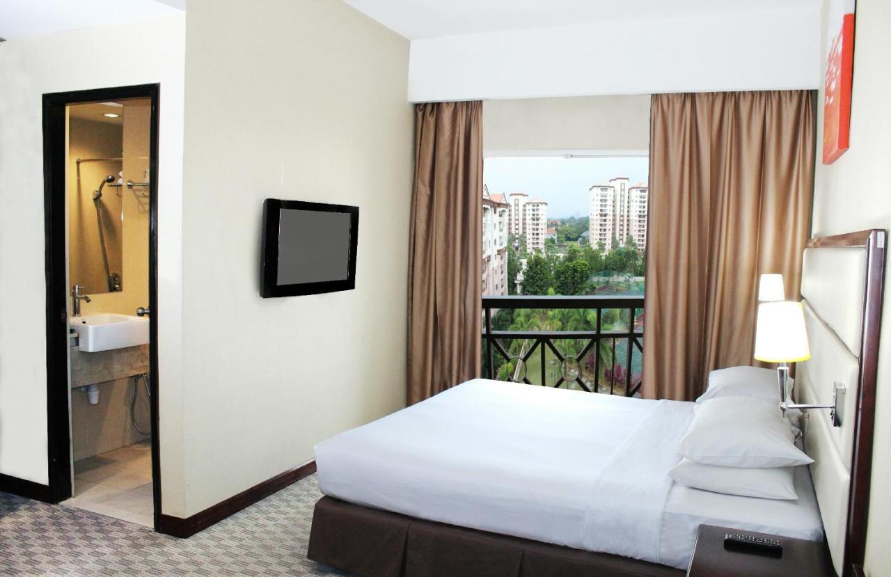 ซิลก้า ยะโฮร์ บาห์รู Hotel ยะโฮร์บาห์รู ภายนอก รูปภาพ